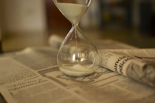 电脑桌什么材质好