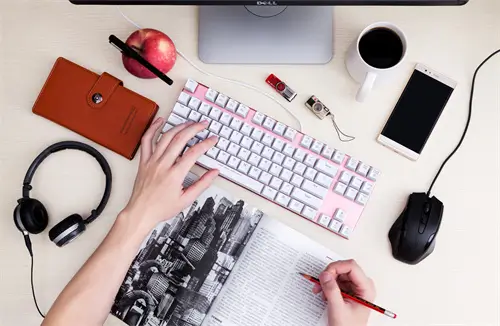 电脑卸载按什么